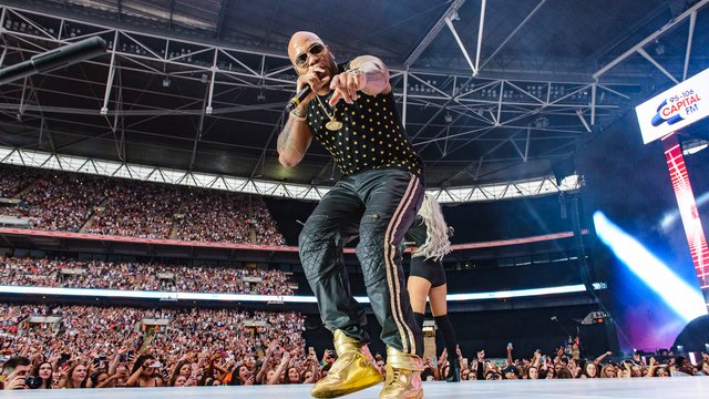 Flo Rida at the Summertime Ball 2016